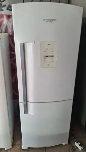 Geladeira bratemp inverter frost free