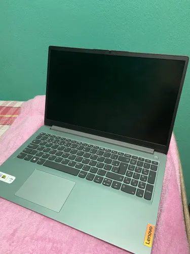 Notebook Lenovo IdeaPad Core i3 82YV000TBR