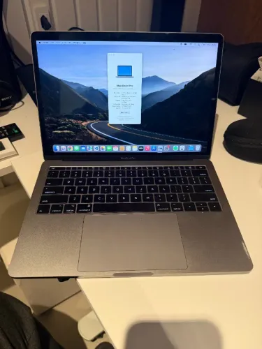 MacBook Pro - 13 - 2017 - 128gb e 8gb de Ram