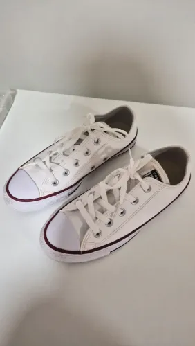 All Star branco de couro tamanho 34