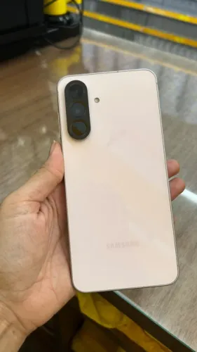 Celular A56