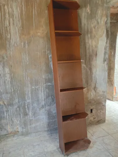 Móvel de canto estilo barzinho