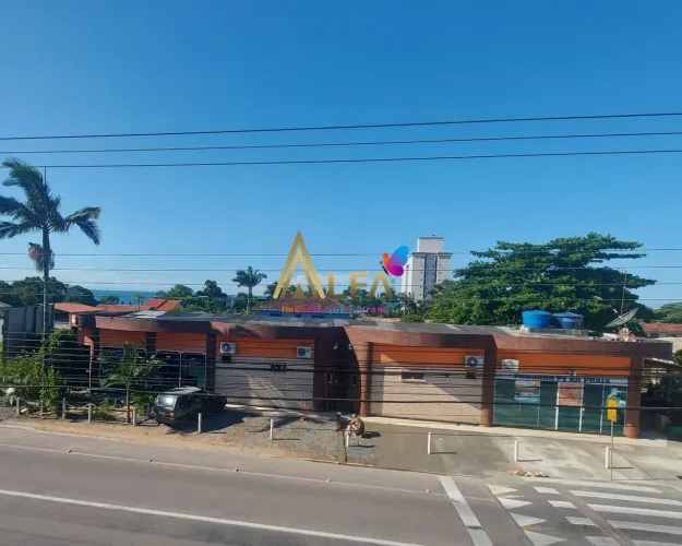Pousada à Venda em Penha/SC na Avenida Principal 7 Suítes, a 300m da Praia e 9