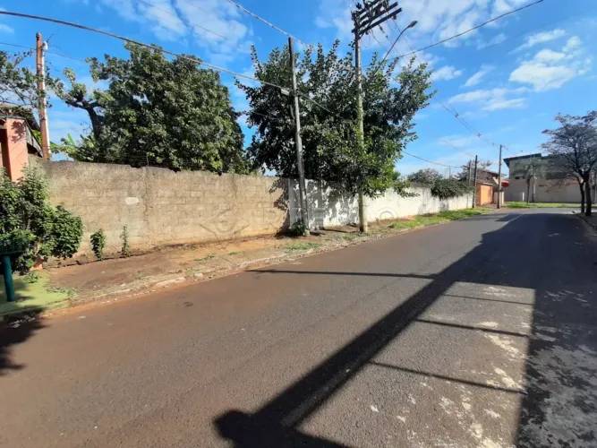 Terreno plano 5.000m²localizado no Recreio das Acácias