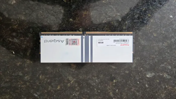 Memoria ram 8gb 3200mhz argard Rgb