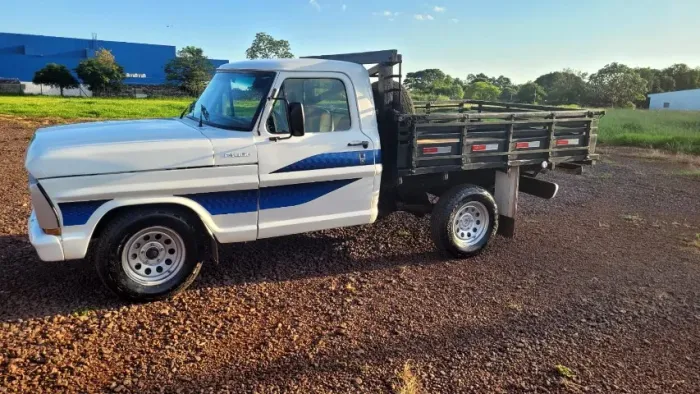 Ford F-1000 S. S. Diesel / S.s. Diesel Turbo 1985