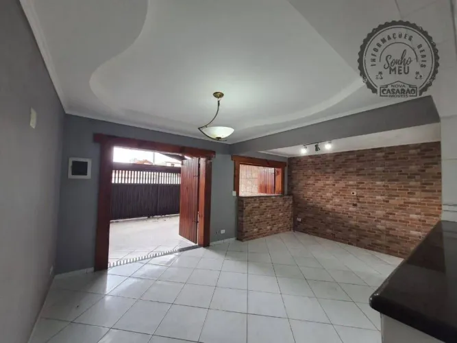 Canto do Forte  90 m²  4 dorms/1 suíte  2 vagas  Sobrado geminado