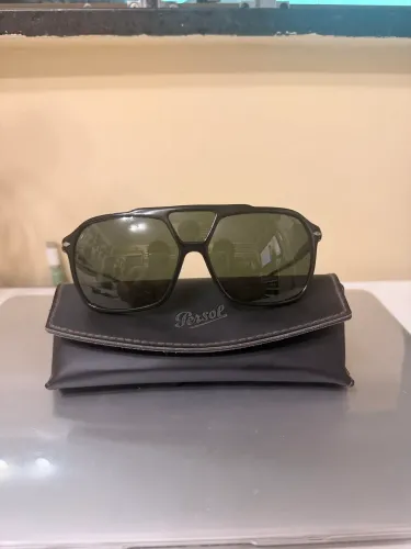Óculos de Sol Persol - 0PO3223S 95/31 59. Preto