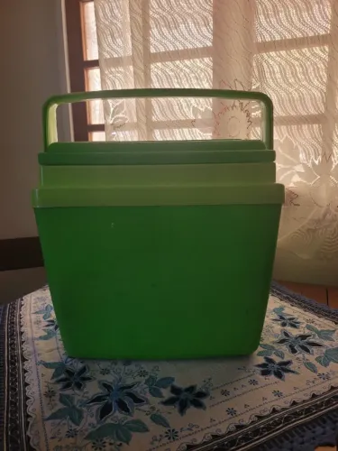 Caixa Térmica (cooler) Verde