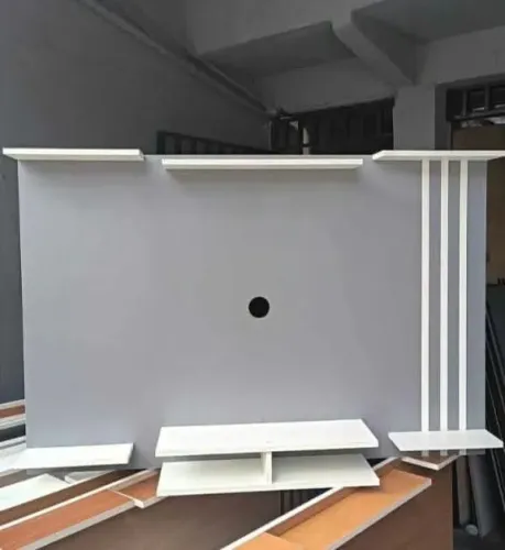 Painel de tv disponível com entrega