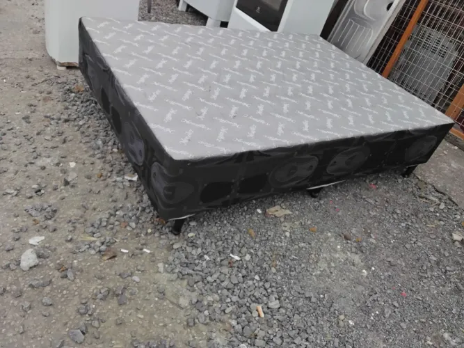 Base box casal tamanho padrão