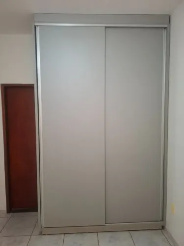 Guarda roupa planejado em MDF