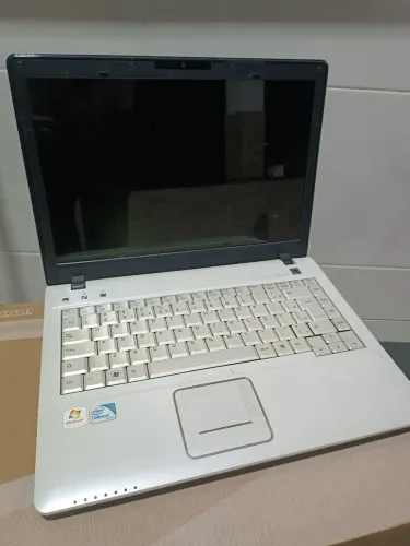 Notebook Positivo Com Defeito - Para Retirada De Peças Ou Concertar