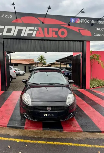 Fiat Punto Attractive 1.4 Fire Flex 8V 5P 2012