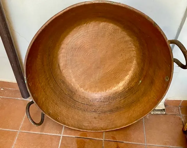 Tacho de Cobre 150L Original - Ideal para Doces, Ótimo Estado