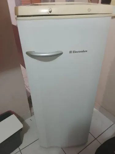 Geladeira 650,00