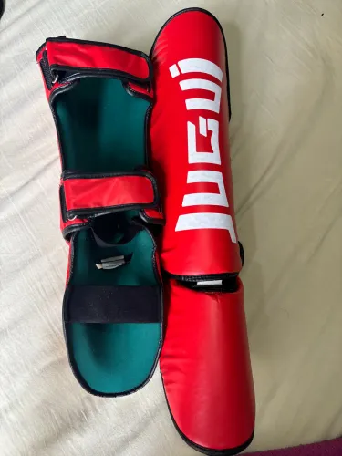 Caneleira Muay Thai Jugui