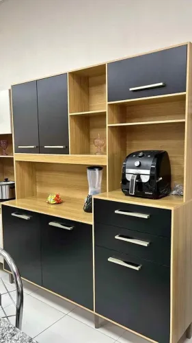 Lindo Armario De Pé Preto 