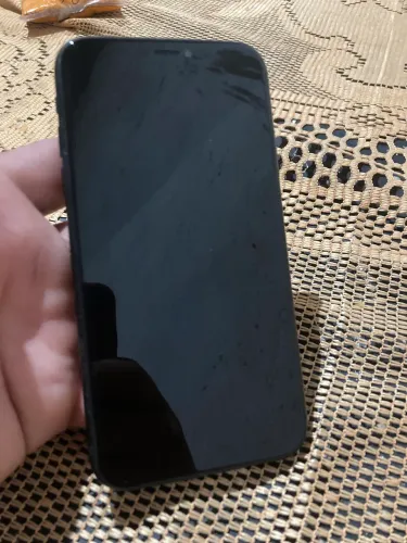 iPhone XR pra peça