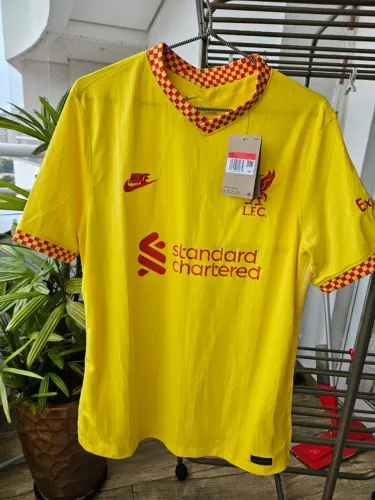 Camisa Nike Liverpool III third 2021 2022 Torcedor Pro DB5902-704 tam G