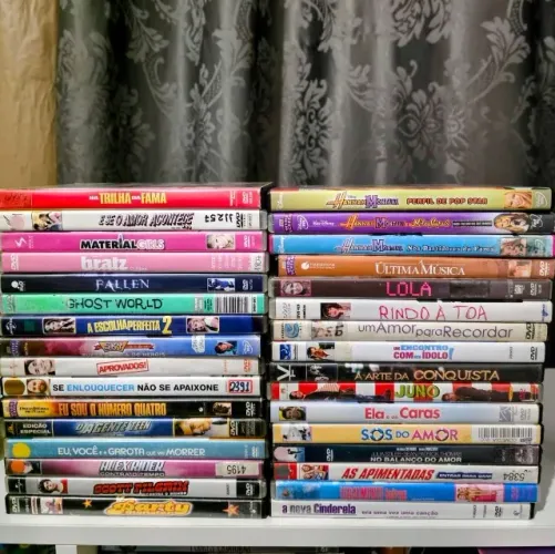 Lote 32 DVD Filmes Teen, Comédia, Romance