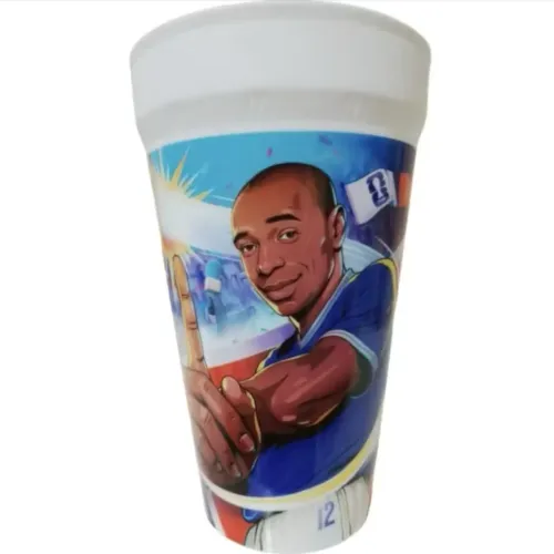 Copo McDonalds Thierry Henry