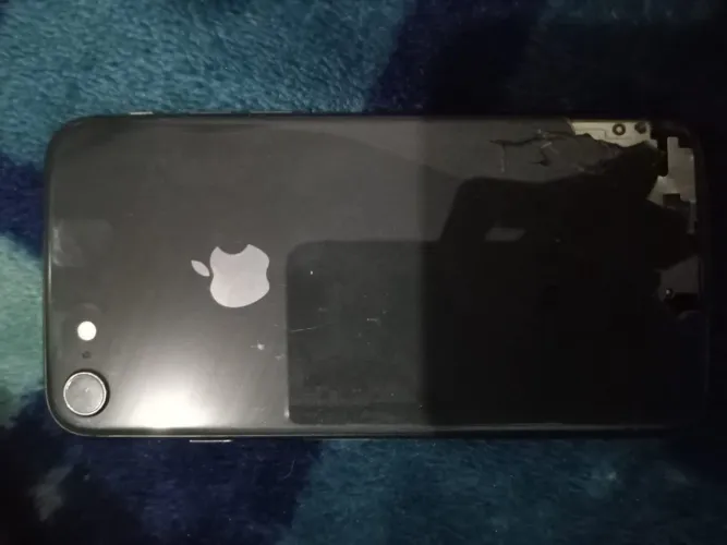 iPhone 8