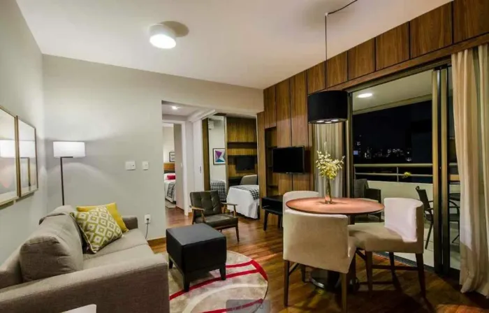 Flat no Brooklin com 2 dormitórios, próximo a Av. Jornalista Roberto Marinho.