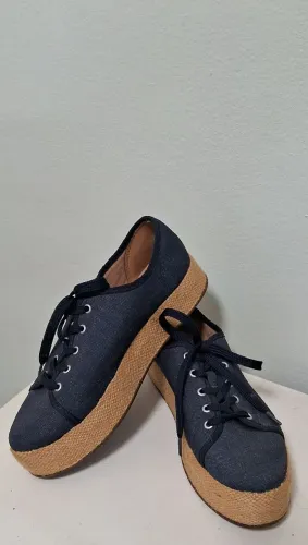 Sapato estilo jeans, tamanho 35