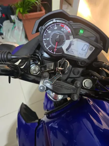 Vendo moto em estado de novo