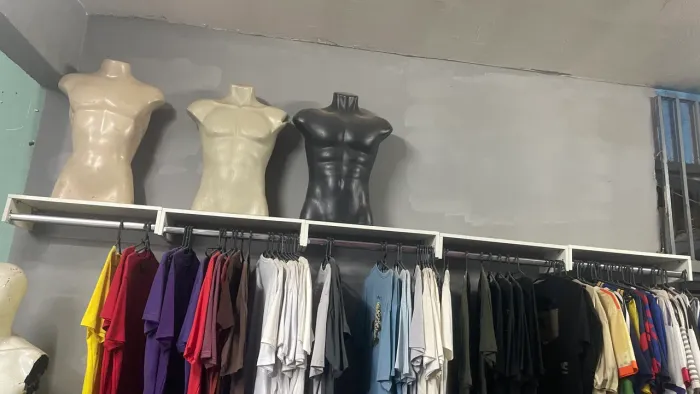 Manequins masculinos corpo todo e meio fibra e normal