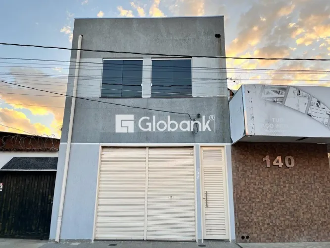 Ponto comercial disponível para aluguel em Montes Claros-MG, localizado no bairro Alto São