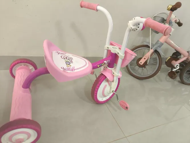 Triciclo infantil