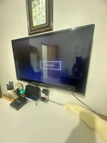 Tv 32 polegadas não é smart