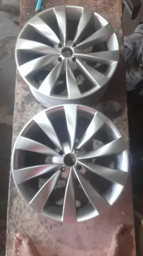 Roda aro 18 4 furos