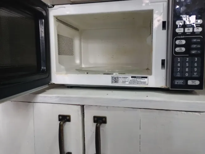Microondas usado não funcionando