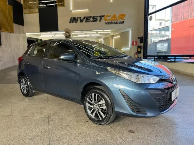 Toyota Yaris Live 1.3 Flex 16V 5P AUT 2022