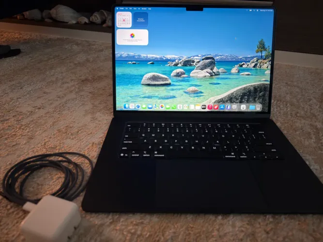 MacBook Air M4 16