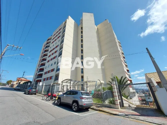 Excelente Apartamento 2 dormitório(s) em Jardim Cidade de Florianópolis - São José