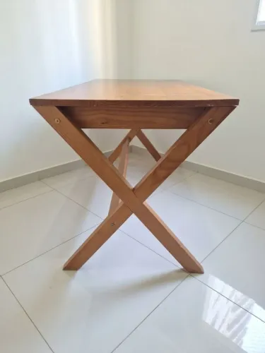 Mesa de Madeira pra Escritório (ótimo estado