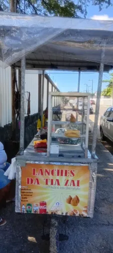 VENDENDO CARRINHO DE LANCHE Contato Para venda; *  WhatsApp. FALAR Carla