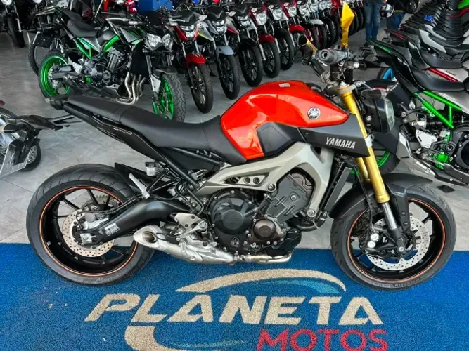 Yamaha MT-09 ano 2015, moto super conservada!
