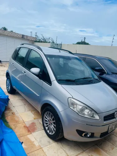 Fiat Idea Attractive 1.4 Fire Flex 8V 5P 2013