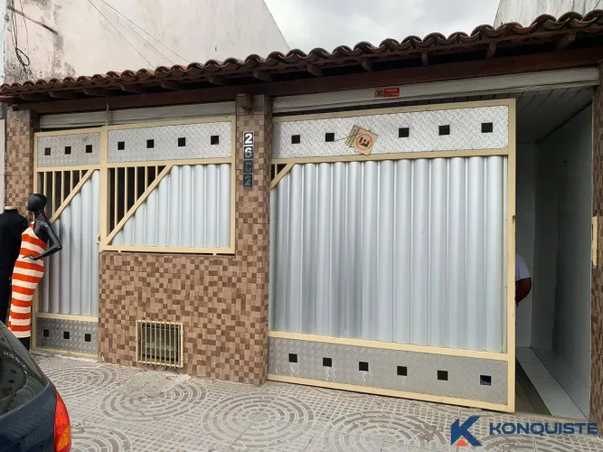 ALUGO CASA 5/4 PARA AFINS COMERCIAIS PRÓXIMO DA PRAÇA DO TOMBA