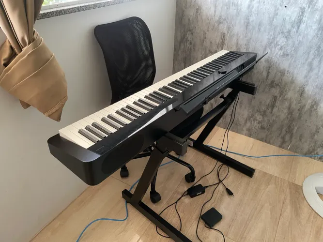 Casio Privia PX-S1100 em Estado de Novo (10 Meses de Uso)