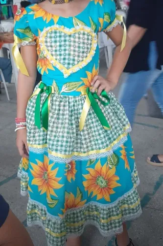 Vestido junino veste 10 anos até 12/13