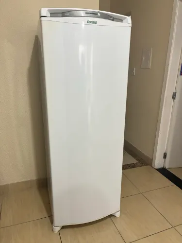 Geladeira Cônsul 330 litros 220V