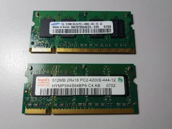 Memórias DDR2 em perfeito estado