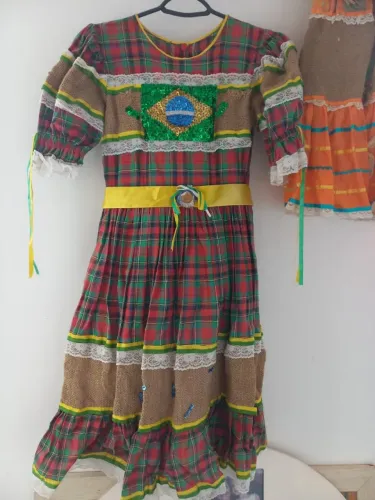 Vestido junino Infanto juvenil 