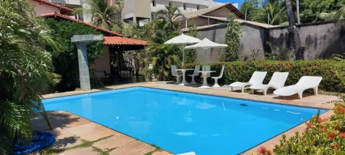 Cumbuco: Duplex a 50m do mar. Piscina